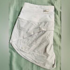 Lululemon running shorts size 2